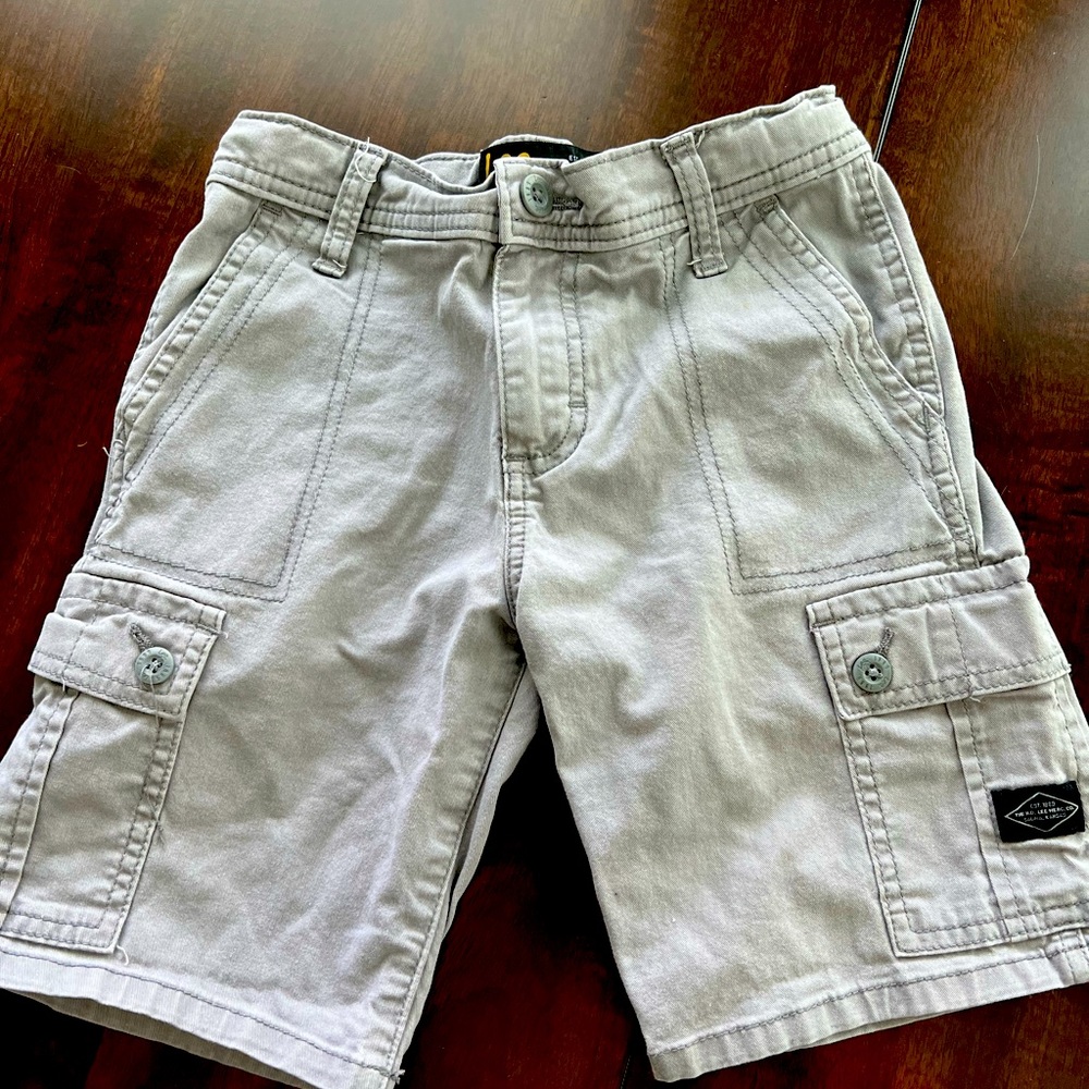 Lee Cargo Shorts w/ adjustable waist size 8